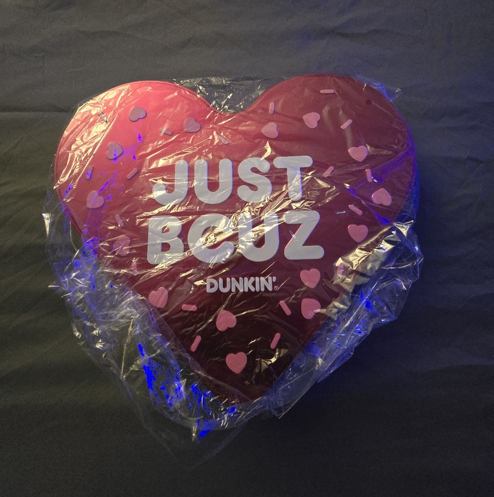 Heart-Shaped Party Tray - Red and Pink DUNKIN DONUTS